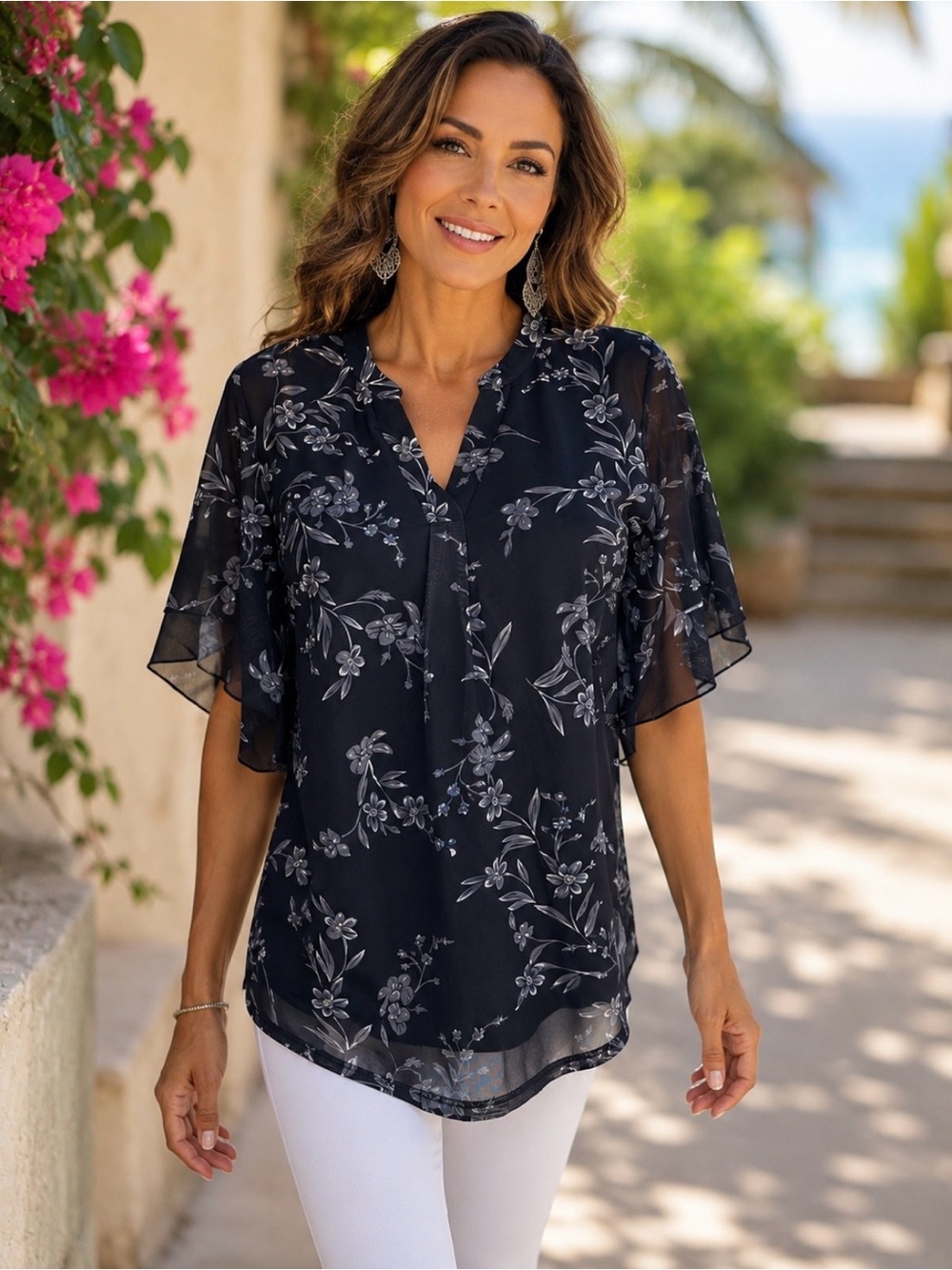 TIMESON designs black and off white floral print lined top